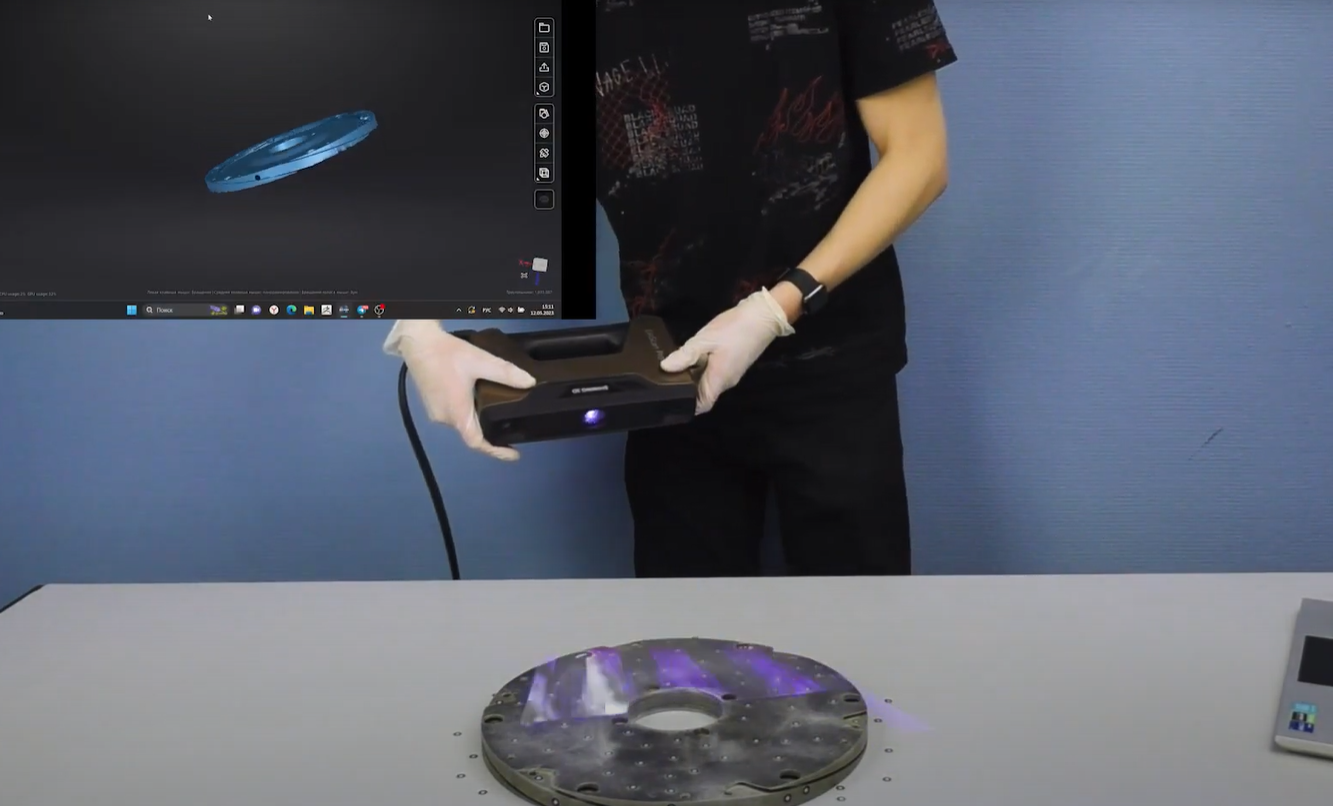 3D сканер Shining 3D EinScan Pro HD + Платформа для сканирования ног Shining 3D FootStation Pack